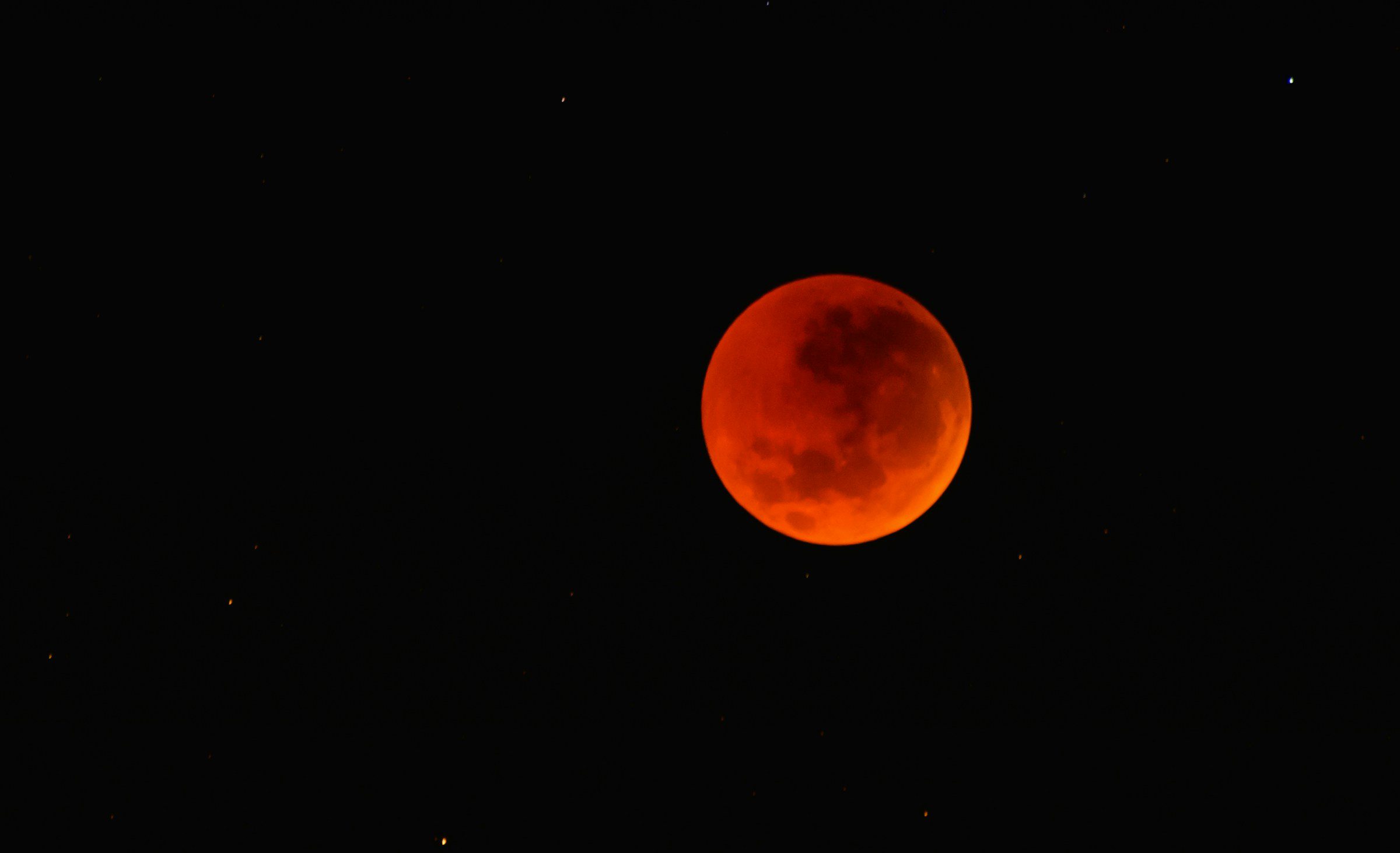 Eclipse Lunar: O que você precisa saber para ver a “lua de sangue” nesta sexta (14/03)